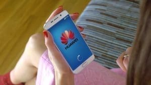 smartphone-Barcellona-telecom-Huawey-investire