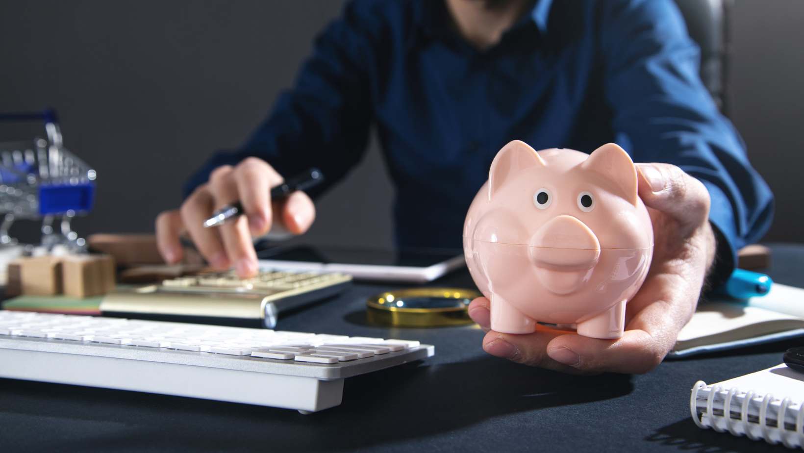 Come investire piccoli risparmi: guida pratica per iniziare con poco